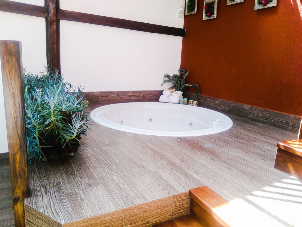 Felicia Hotel & Suites Cuenca Exterior photo